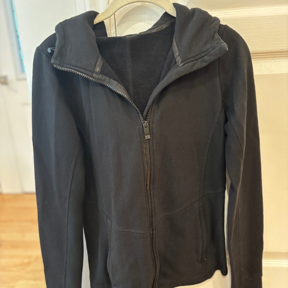 ALO BLACK JACKET MEDIUM WARM WOMEN'S FOUNDATION ZIP HOODIE YOGA